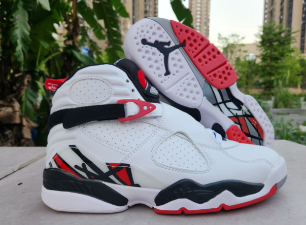 Air Jordan 8 Retro