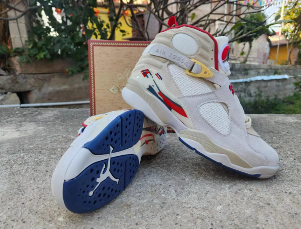 Air Jordan 8 Retro