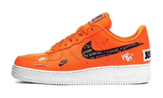 Nike Air Force 1 orange